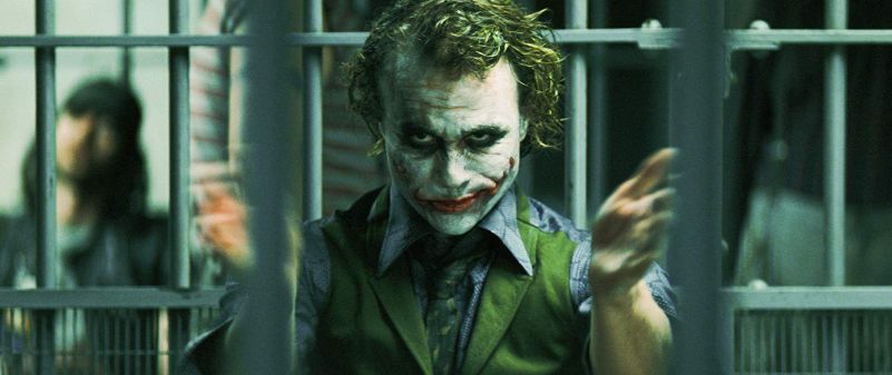 ‘A Odisseia’: Atriz repete feito histórico de Heath Ledger, o eterno Coringa, nos sets de 