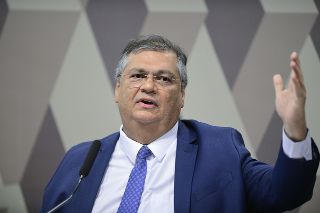 Fundos de previdência estaduais e municipais podem entrar na mira de Dino