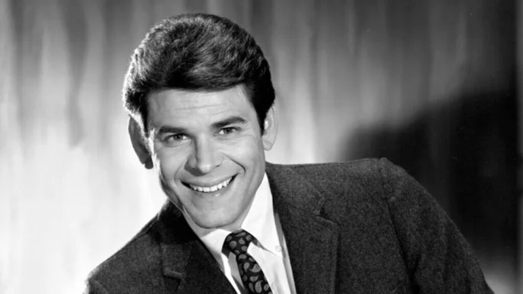 Joby Baker, astro de comédias da Disney e parceiro de Elvis Presley nas telas, morre aos 9