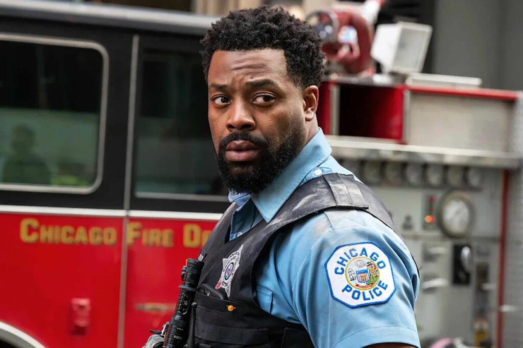 Após 14 temporadas, LaRoyce Hawkins DEIXA o elenco de ‘Chicago P.D.’