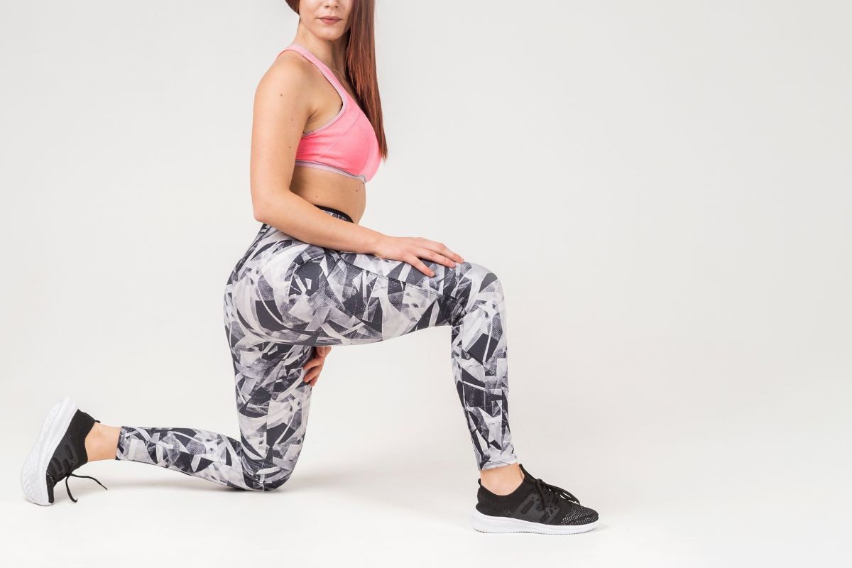 Roupa de academia muito apertada piora celulite?