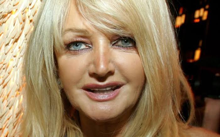 Bonnie Tyler, cantora de “Total Eclipse of the Heart”, morre aos 75 anos; Celebridades pos