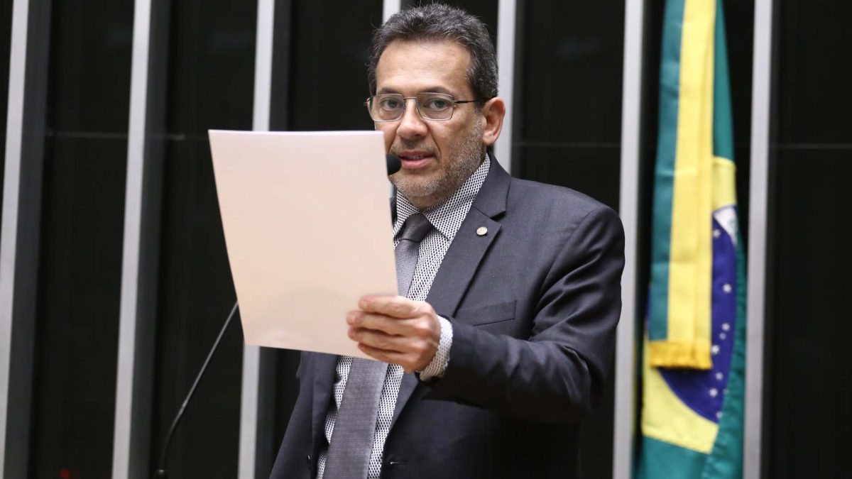 Ministério da Fazenda recebe intimação sobre legalidade do site Polymarket e Kalshi no Bra
