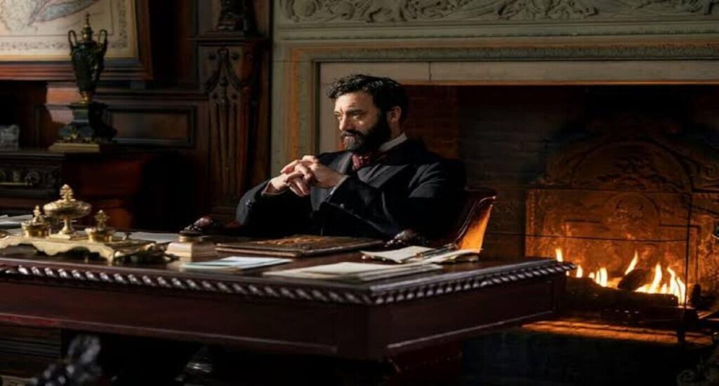 ‘O Segredo Final’: Morgan Spector negocia assumir papel de Tom Hanks em série da Netflix