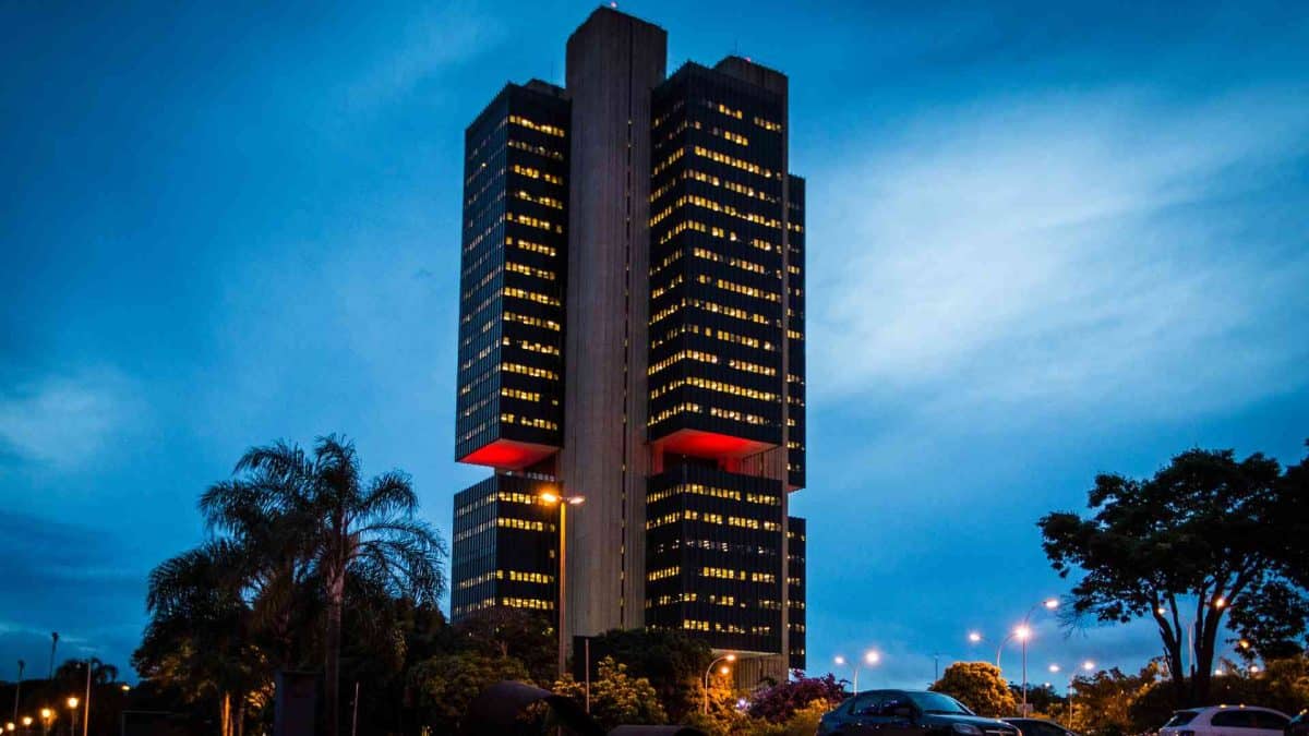 Plataformas de bitcoin do Brasil precisam de política oficial para cargos de alta diretori