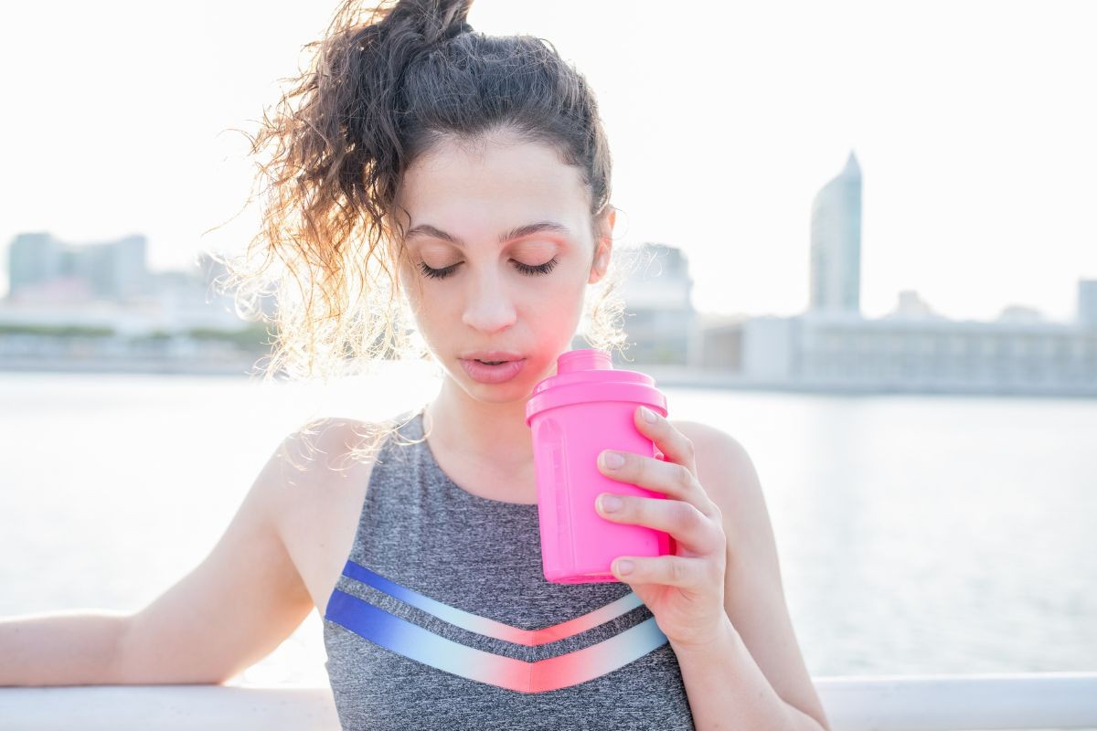 Tomar pré-treino realmente faz diferença?