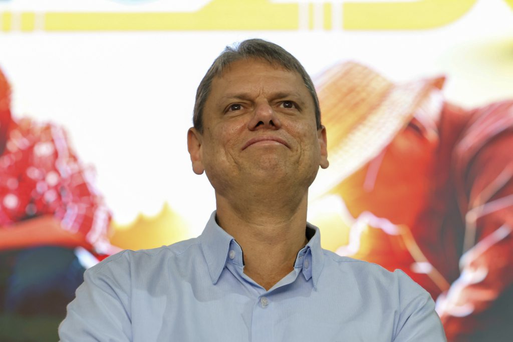 Chance de Lula ficar sem palanque pressiona Haddad, e Tarcísio pode ampliar coligação