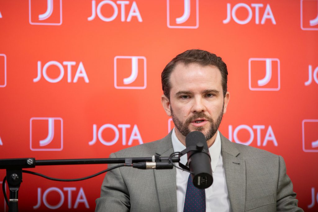 JOTA Principal: Fazenda quer negociação com setores impactados por imposto do pecado