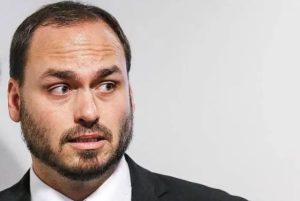 Carlos Bolsonaro diz que renasceu em SC ao justificar pré-candidatura ao Senado