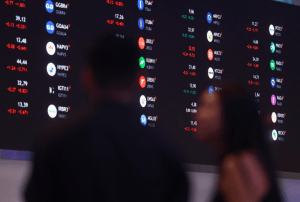 Ibovespa: progresso com avanço EUA-Irã estimula alta do índice, que segue NY