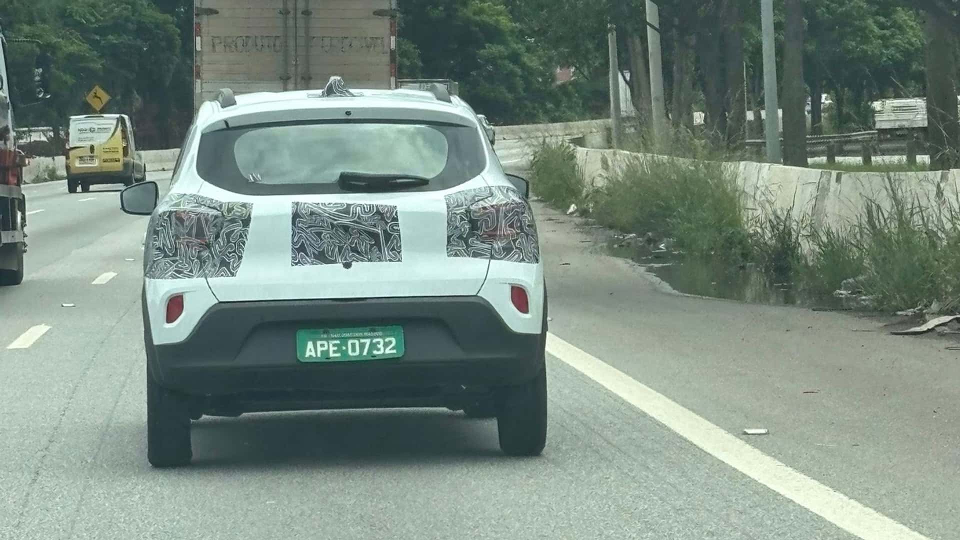 Novo Renault Kwid deve aparecer em julho com cara de elétrico