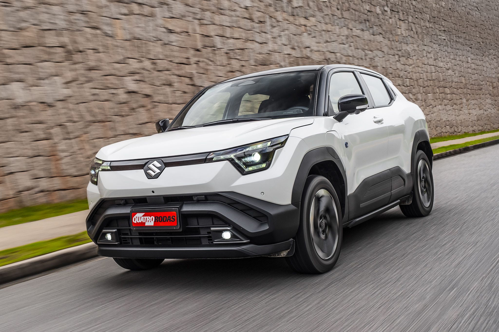 Suzuki corta R$ 50 mil do Vitara elétrico para tentar ganhar espaço