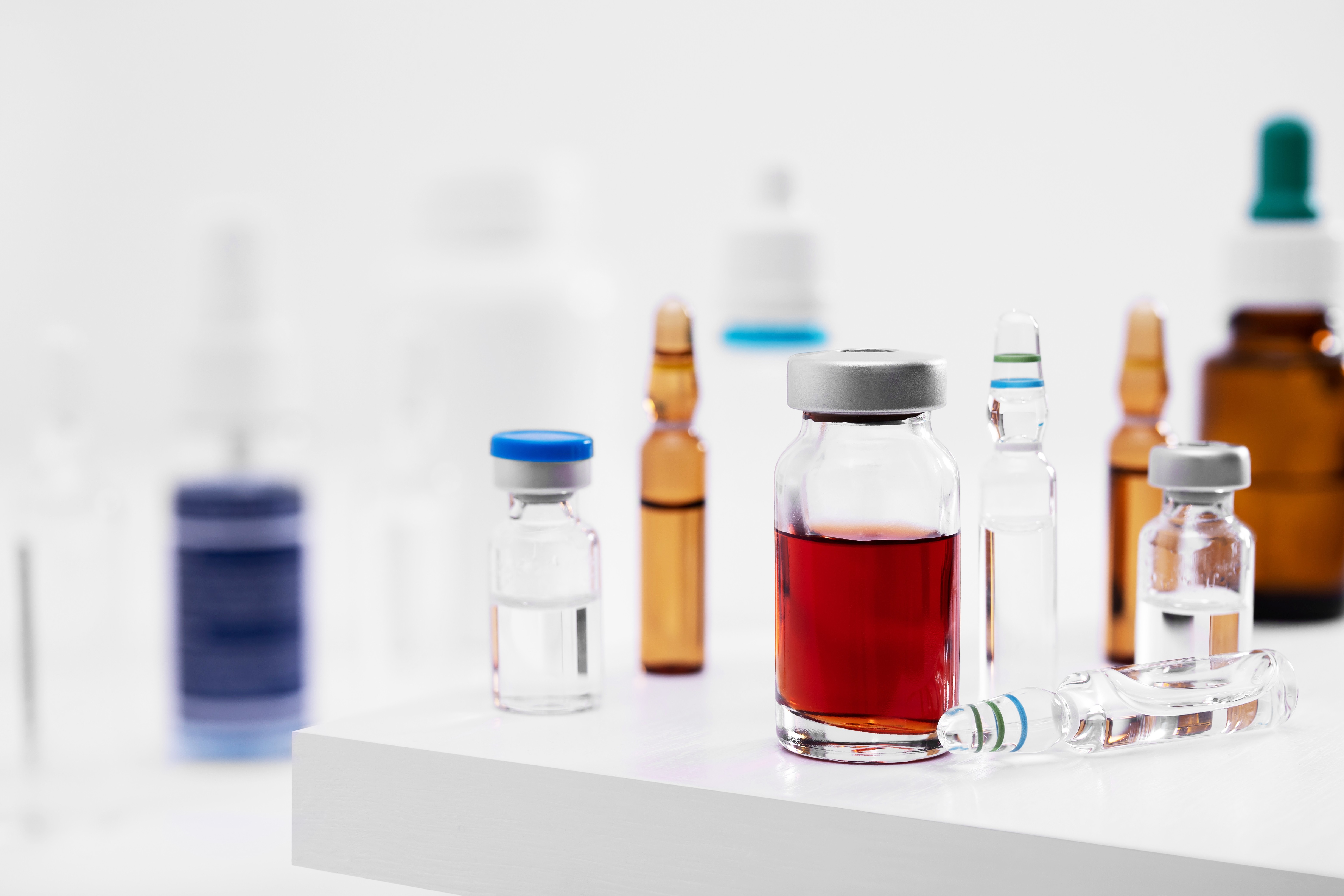 Anvisa suspende lote da Hypofarma e amplia série de alertas em 2026