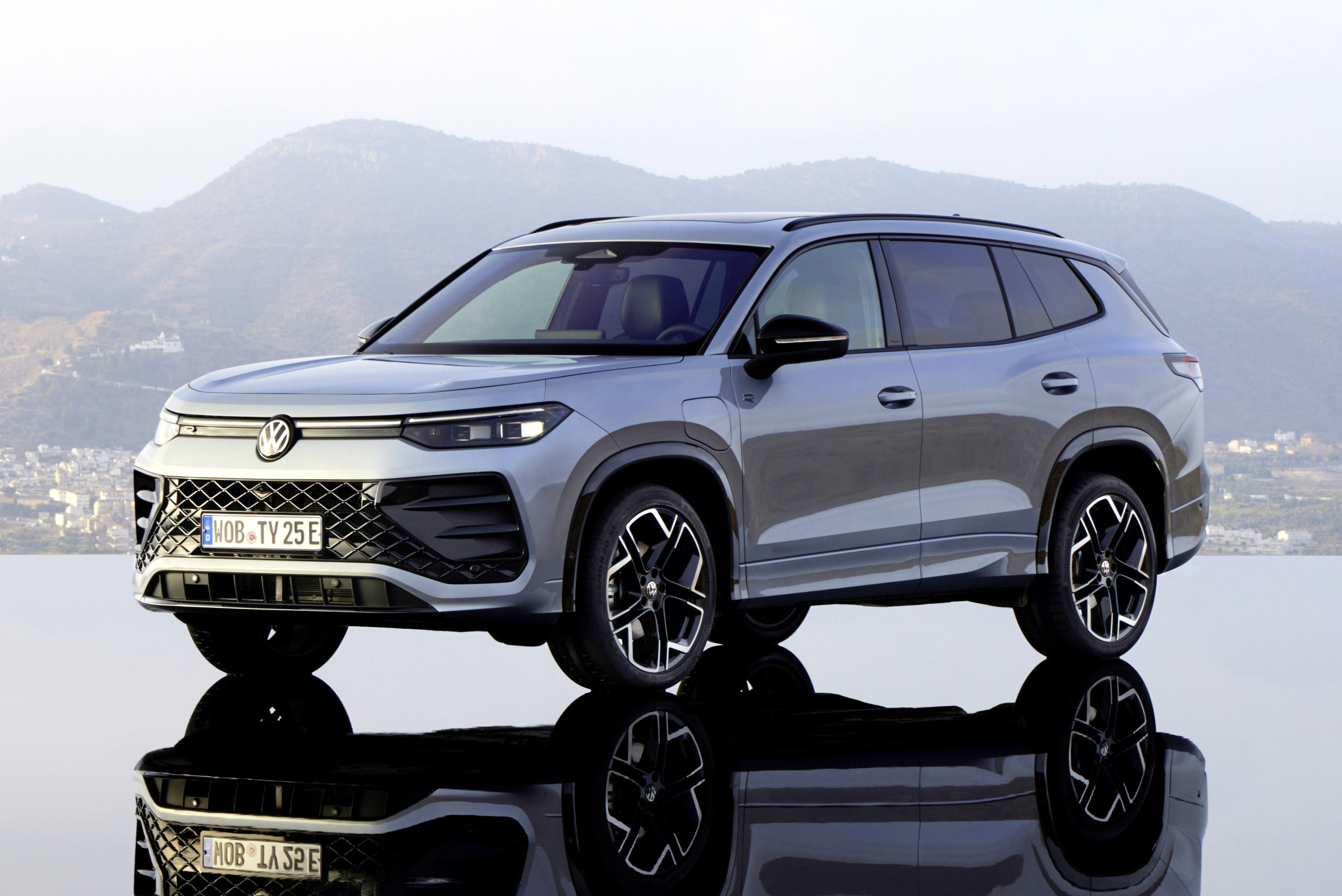 Europa discute tributar SUVs mais pesados diante de alerta no trânsito