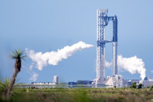 Ações da SpaceX caem pelo terceiro dia seguido e empresa perde US$ 600 bi de valor