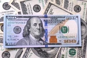 Dólar hoje sobe com exterior e atenção à ata do Copom