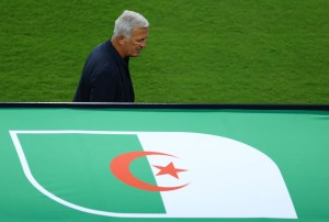 Tumulto em torcida da Copa deixa 1 morto e 8 feridos na Jordânia, diz agência