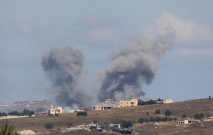 Ataque de Israel mata duas pessoas no Líbano em teste para cessar-fogo ligado ao Irã