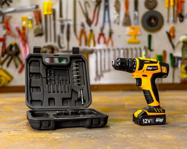WAP Parafusadeira e Furadeira à Bateria 12V BPF-12K3, Kit de 13 Acessórios e Maleta, Empunhadura Emborrachada, Bivolt - Imagem 2